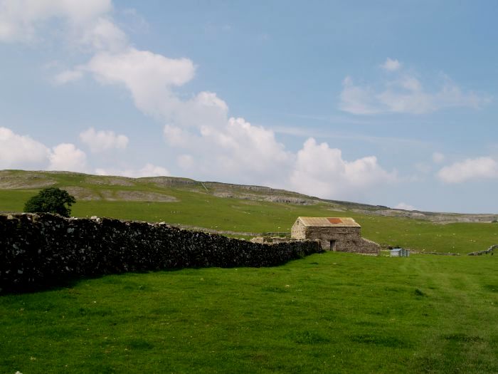 Crummack Dale Austwick Walk
