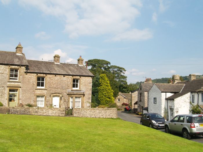 Crummack Dale Austwick Walk
