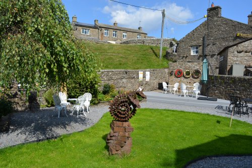 Muker Kisdon Hill Thwaite village River Swale circular walk, North Yorkshire, England