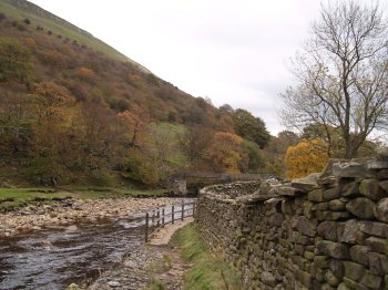 Walking in Swaledale, Muker-Keld, Yorkshire Dales National Park, North Yorkshire, Northern England