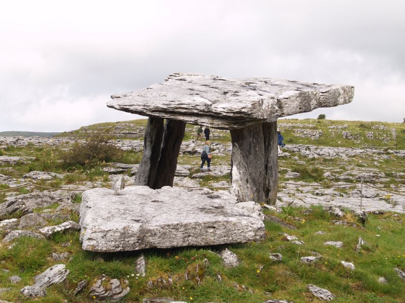 Poulnabrone Dolmen, a prehistoric burial tomb - Car drive from Kilfenora to Ballyvaughan, The Burren, County Clare, West of Ireland