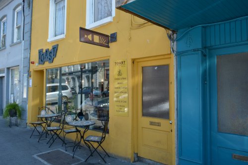 TOAST cafe for cheese and wine, brunch, soups, salads, light bites, coffee and cake, sounds good Thomastown, Co. Kilkenny
