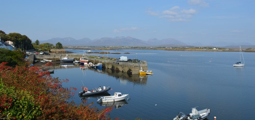 Roundstone Harbour was built in the mid 1820s to the design of the Scottish Engineer Alexander Nimmo. Roundstone, Connemara, Co. Galway, Ireland