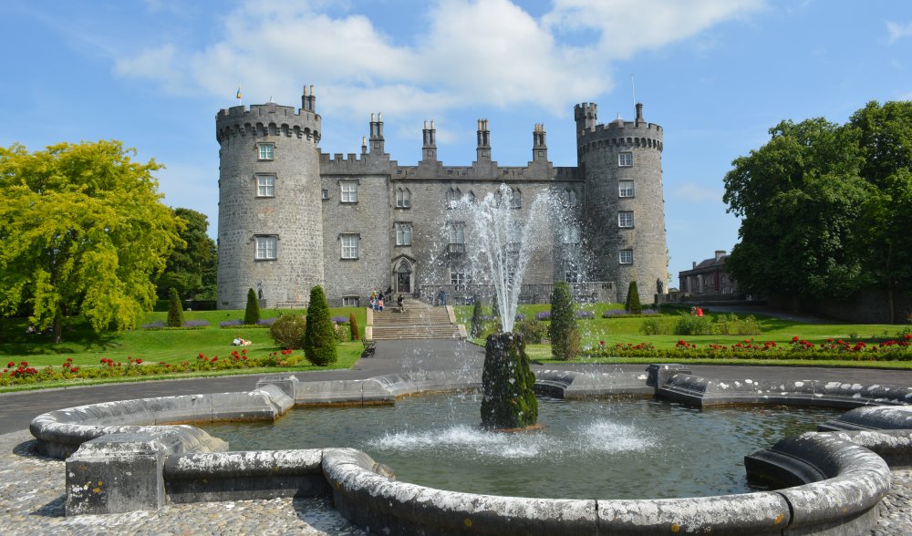 Kilkenny Castle, fountains and gardens, Co. Kilkenny, Ireland
