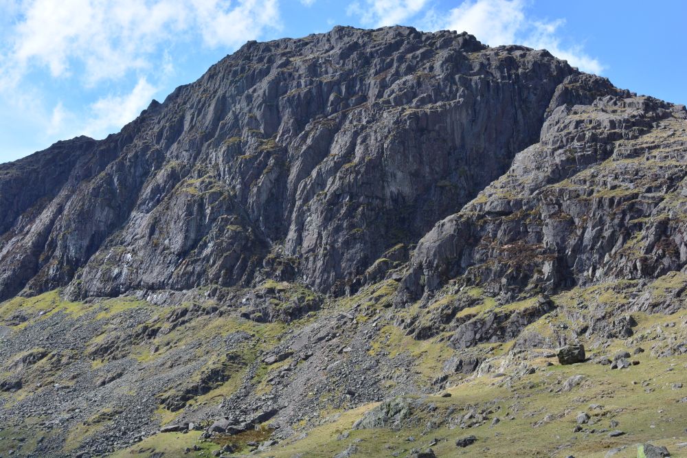 Walks in Langdale Pikes, Lake District