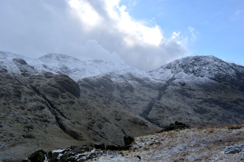 walk from upper Wasdale Head to Sty Head Tarn stunning views