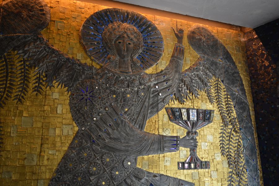 modern Coventry Cathedral new