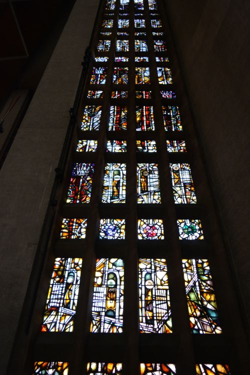 modern Coventry Cathedral new