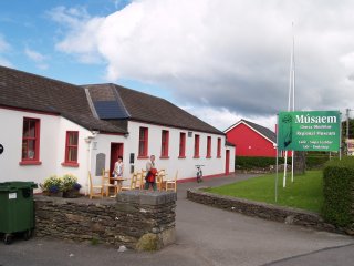 Cafe and Museum - Ballyferriter  (Baile an Fheirtearaigh), Dingle Peninsula, County Kerry, West of Ireland