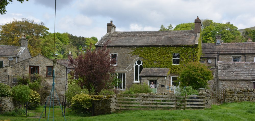 Houses in Hardraw Village Circular walk from Hawes to Hardraw Force