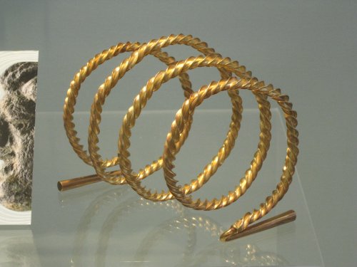 gold spiral from the late Bronze Age Cambridge Museum of Archaeology and Anthropology
