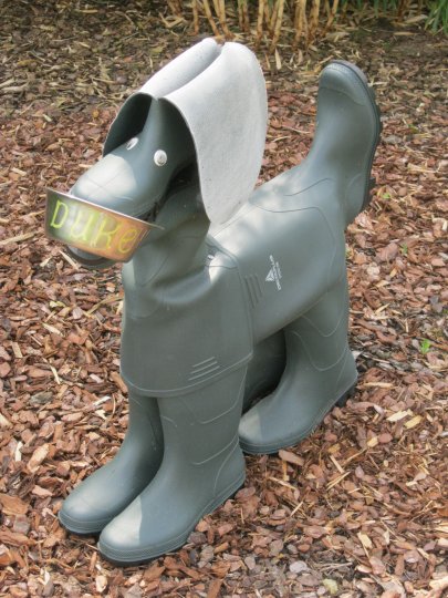 wellie DOG sculpture Breezy Knees Gardens, near York, North Yorkshire