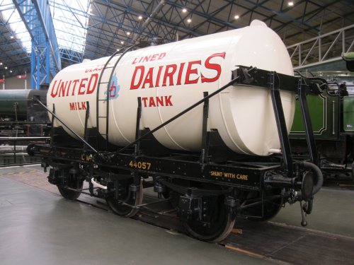 LMS milk tank wagon UNITED DAIRIES milk wagon No. 44057 built in 1937 (York NRM)